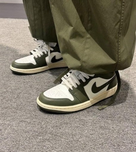 Air Jordan 1 Low Medium Olive