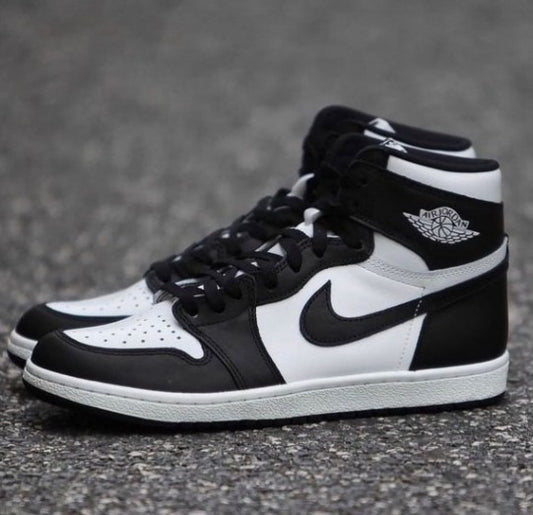N_ike Air Jordan 1 High OG Black White
