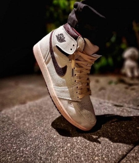 N_ikee Air Jordan 1 Retro High OG A Ma Maniére (Semi UA)
