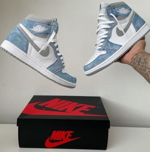 N_ike Air Jordan 1 High Hyper Royal