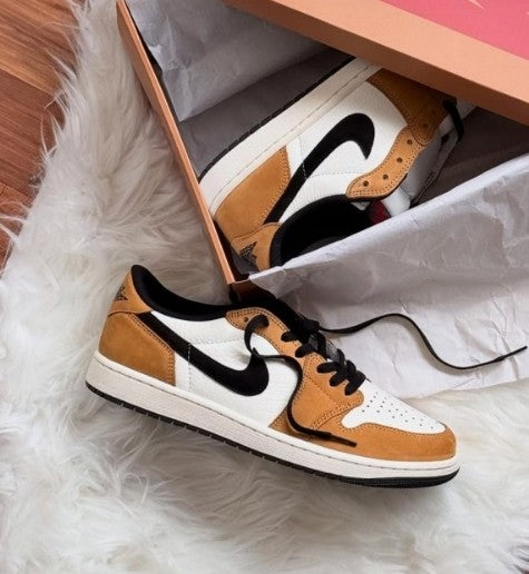Air Jordan 1 Low OG Rookie of the Year