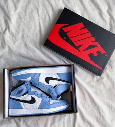 Nike Air Jordan 1 High “University Blue”