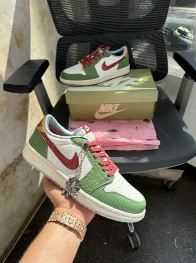N_ikee Air Jordan 1 Retro Low OG GS Year of the Dragon