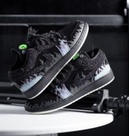 Air Jordan 1 Low “Halloween Fortune Fly”