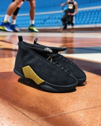 Nike Air Jordan 15 Retro Doernbecher