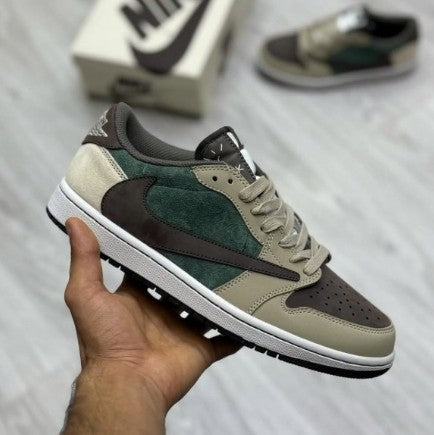 Air Jordan 1 Retro Low Travis Scott Brown