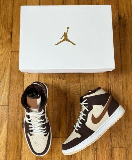 N_ike Air Jordan 1 Mid SE Brown Basalt Oatmeal Semi UA