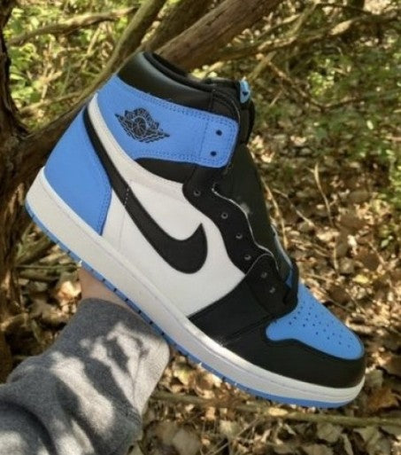 Nike Air Jordan 1 UNC Blue