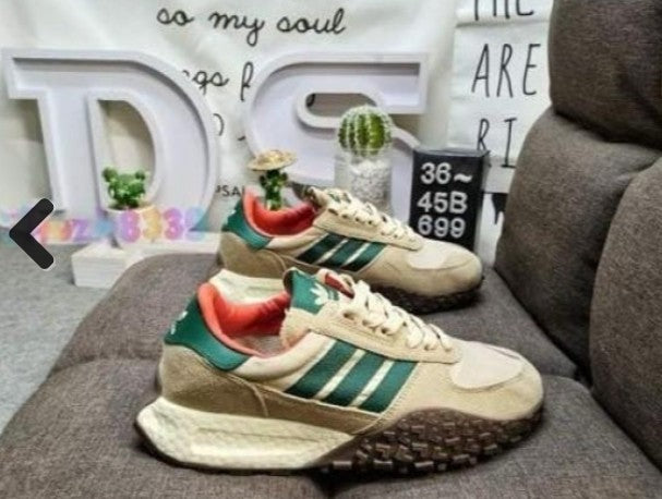 Adidas Retropy E5 WRP in Dark Beige Green