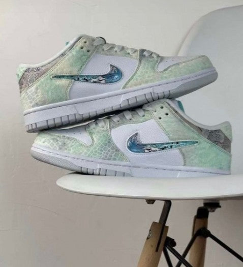 Nike SB Dunk Low Steam Puppet