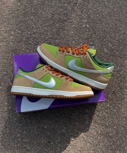 N_ike SB Dunk Low Escargot