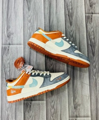 Nike SB Dunk Low x Stüssy Grey Orange