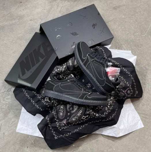 Air_Jordan 1 Low x Travis Scott Phantom